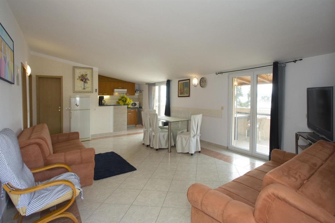 Apartments Gudelj Trogir Exterior foto